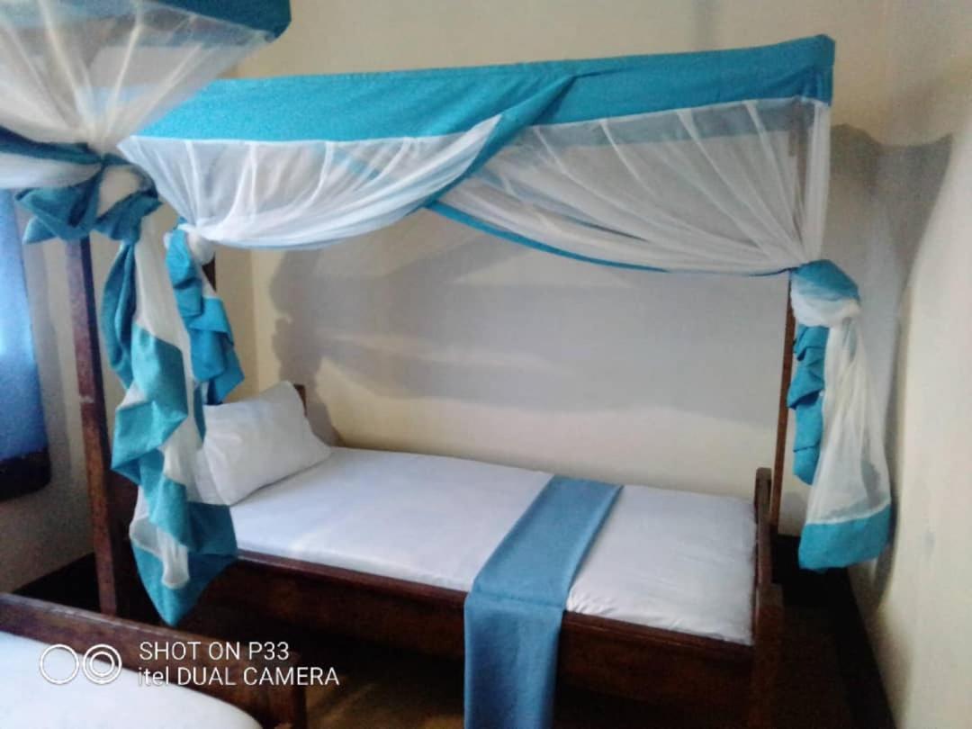 Mafia Neptune Villa Lodge Utende Dış mekan fotoğraf