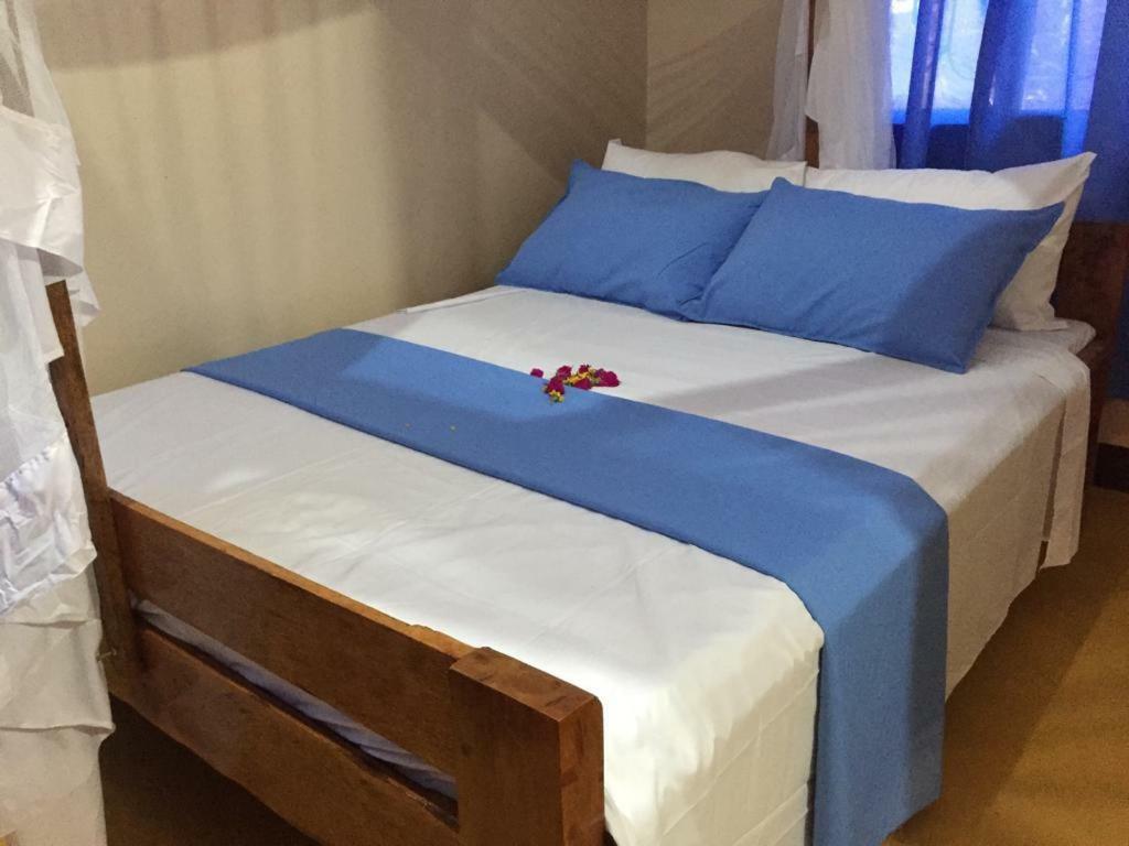 Mafia Neptune Villa Lodge Utende Dış mekan fotoğraf