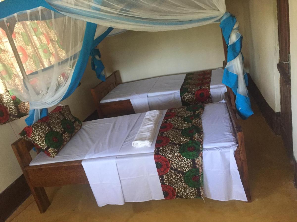 Mafia Neptune Villa Lodge Utende Dış mekan fotoğraf