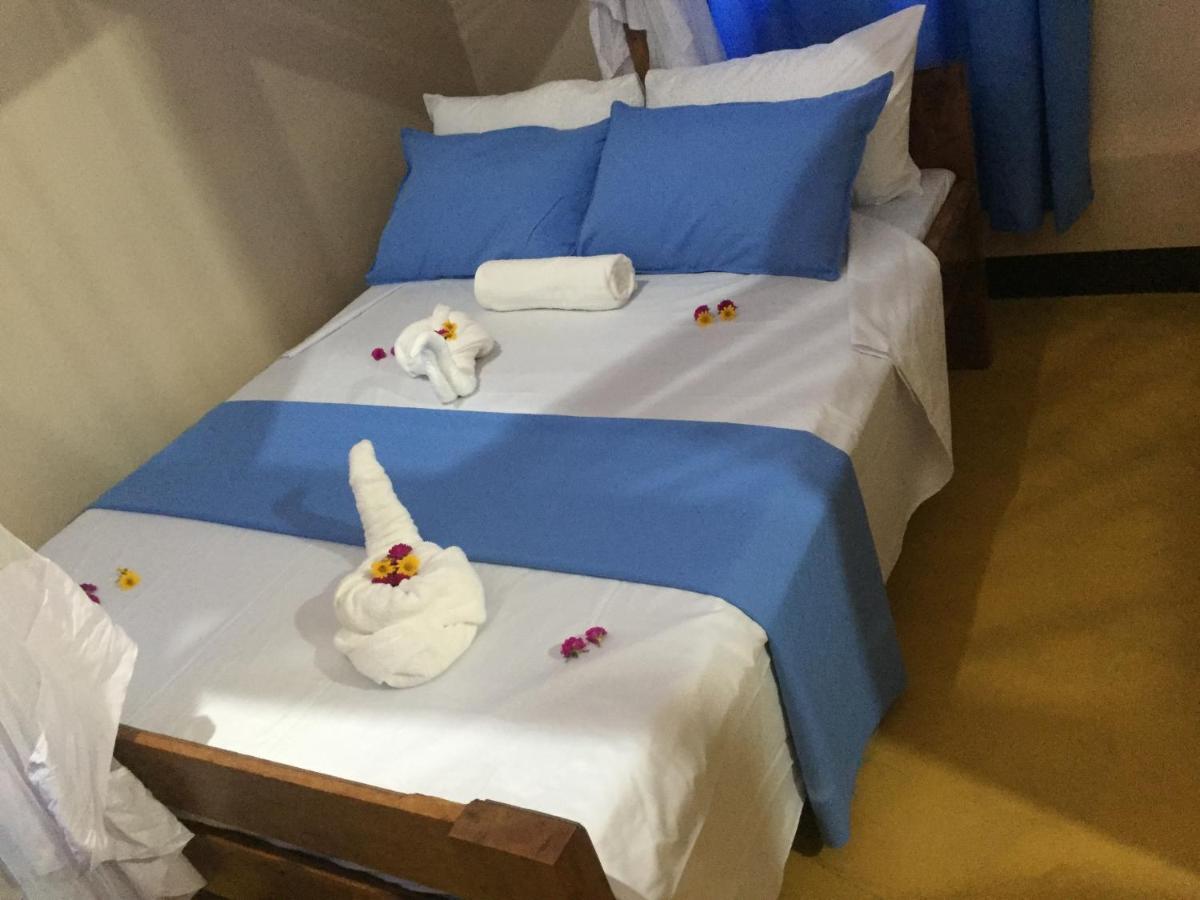 Mafia Neptune Villa Lodge Utende Dış mekan fotoğraf